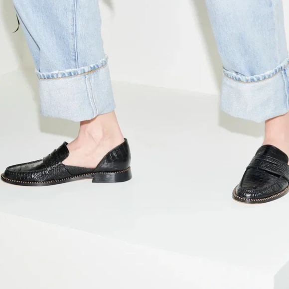 Freda Salvador TASH D'ORSAY MOCCASIN Black Croc-Embossed Loafers - Picture 1 of 6
